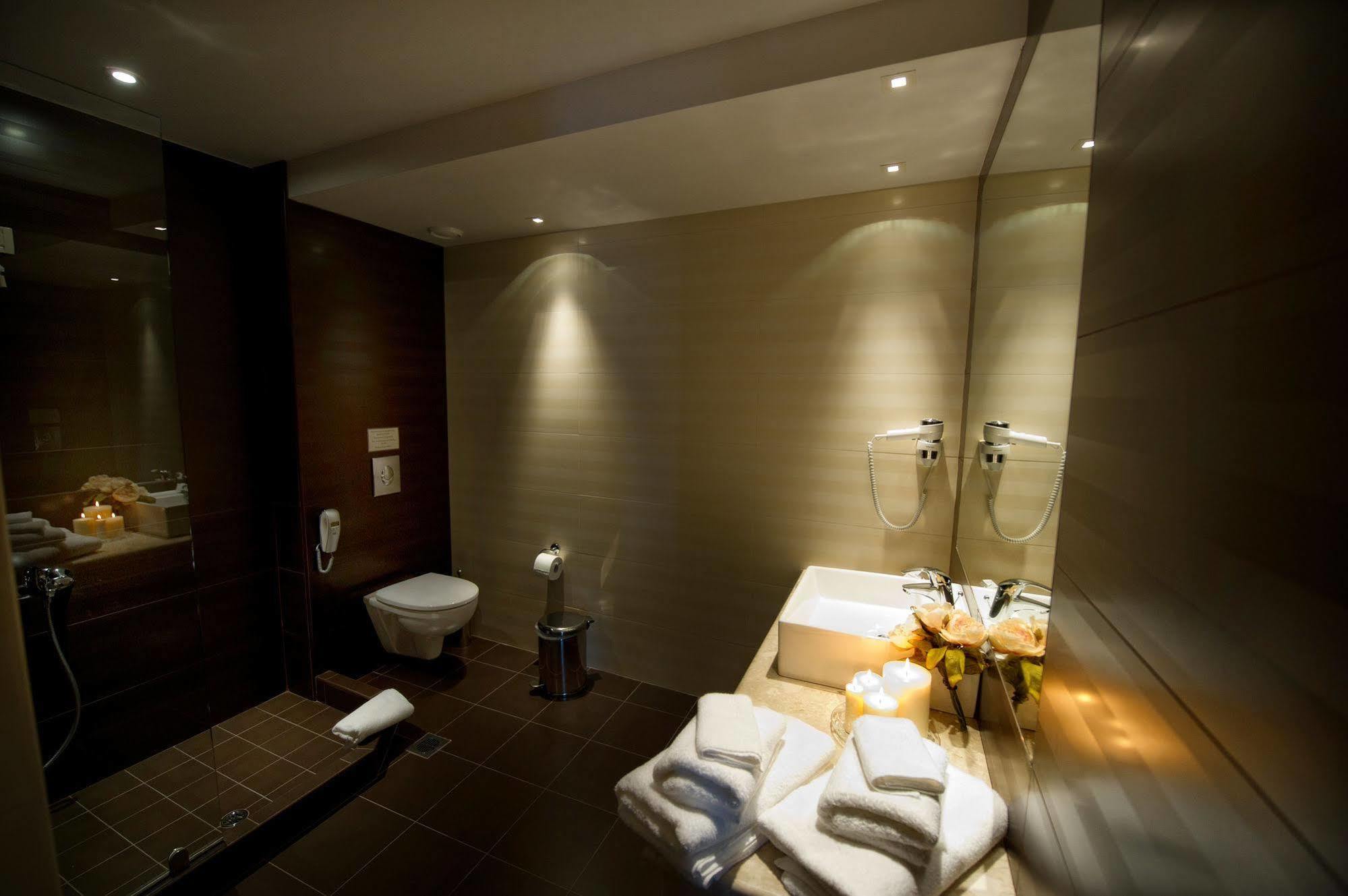 Mir Boutique Hotel Ioannina Luaran gambar